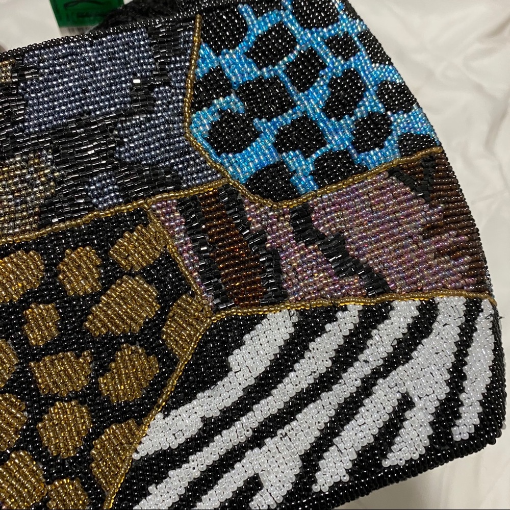 Beautiful Beaded Purse✨ - Picture 4 of 6